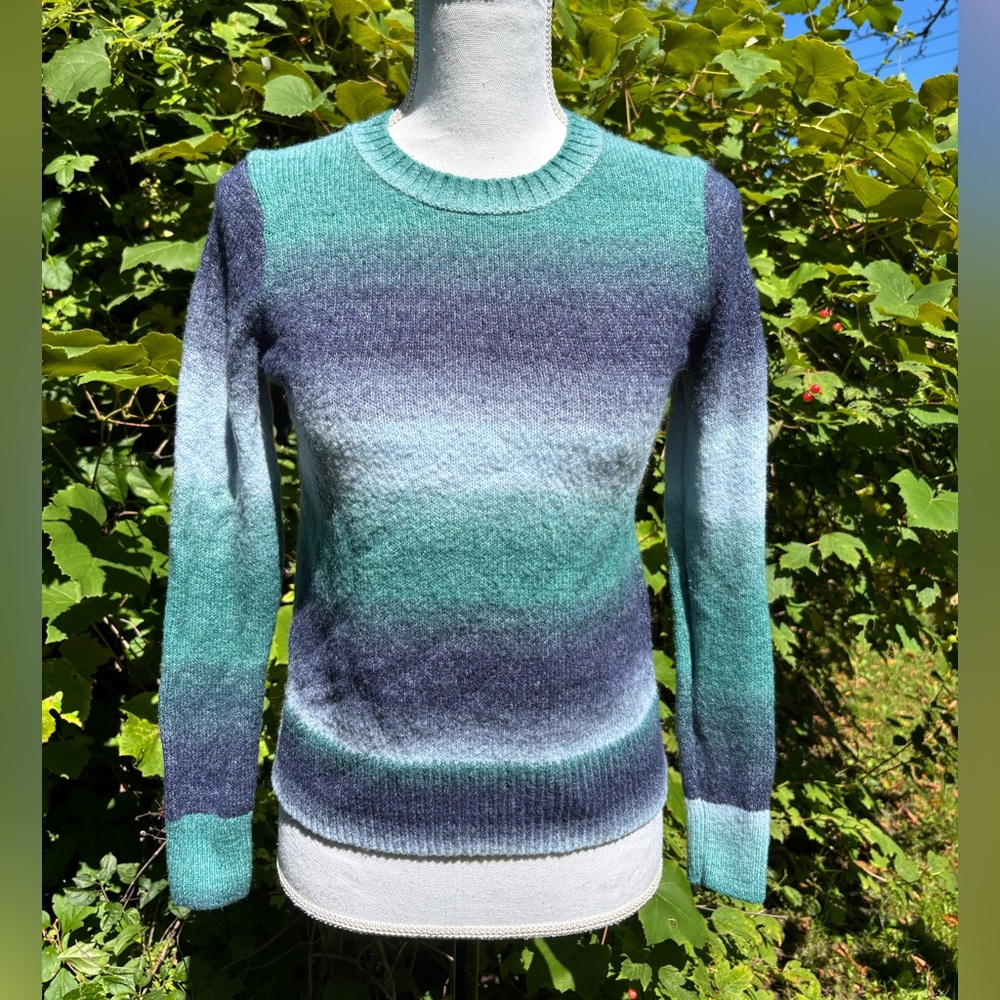 Old Navy, Blue & Green gradient, Crew Neck, Sweater